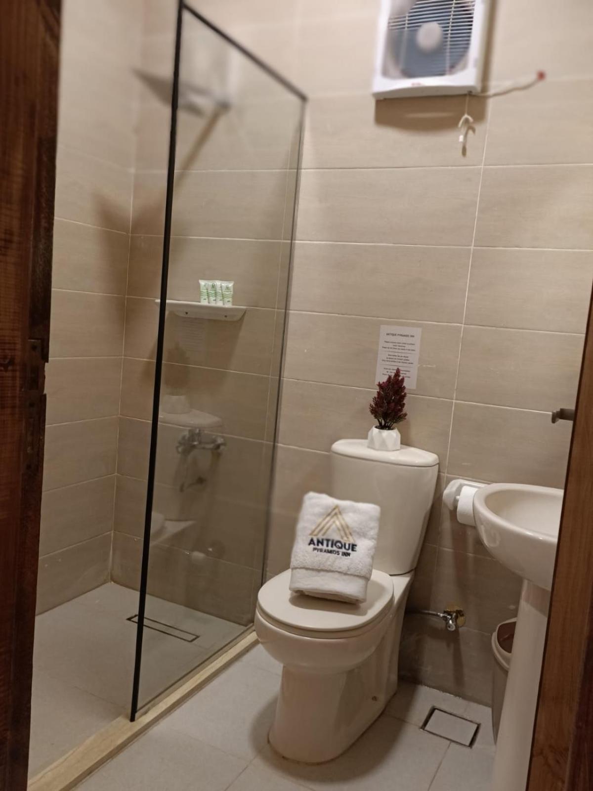 Antique Pyramids Inn Giza Екстериор снимка