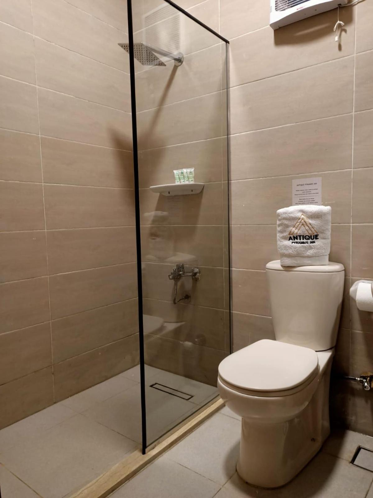 Antique Pyramids Inn Giza Стая снимка